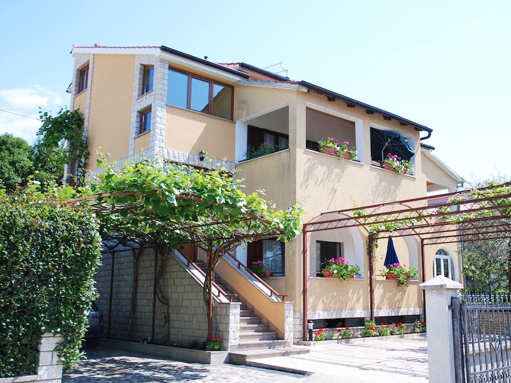 Apartment Korelic Green Garden Poreč Exteriör bild