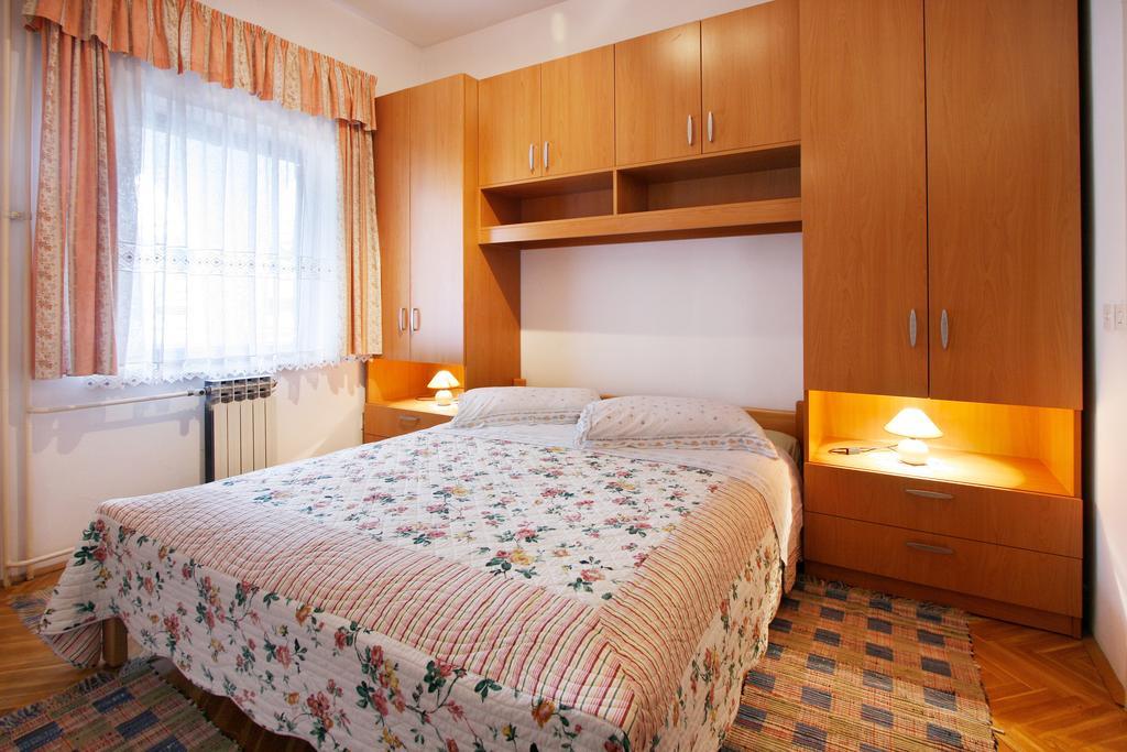 Apartment Korelic Green Garden Poreč Exteriör bild